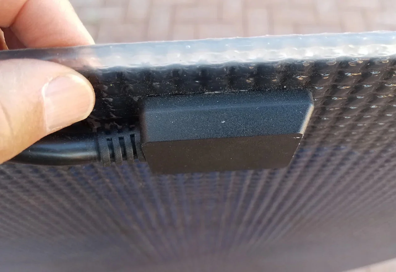 100 Watt Walkable Marine Solar Panel - Maxeon Sunpower Cells - Image 3